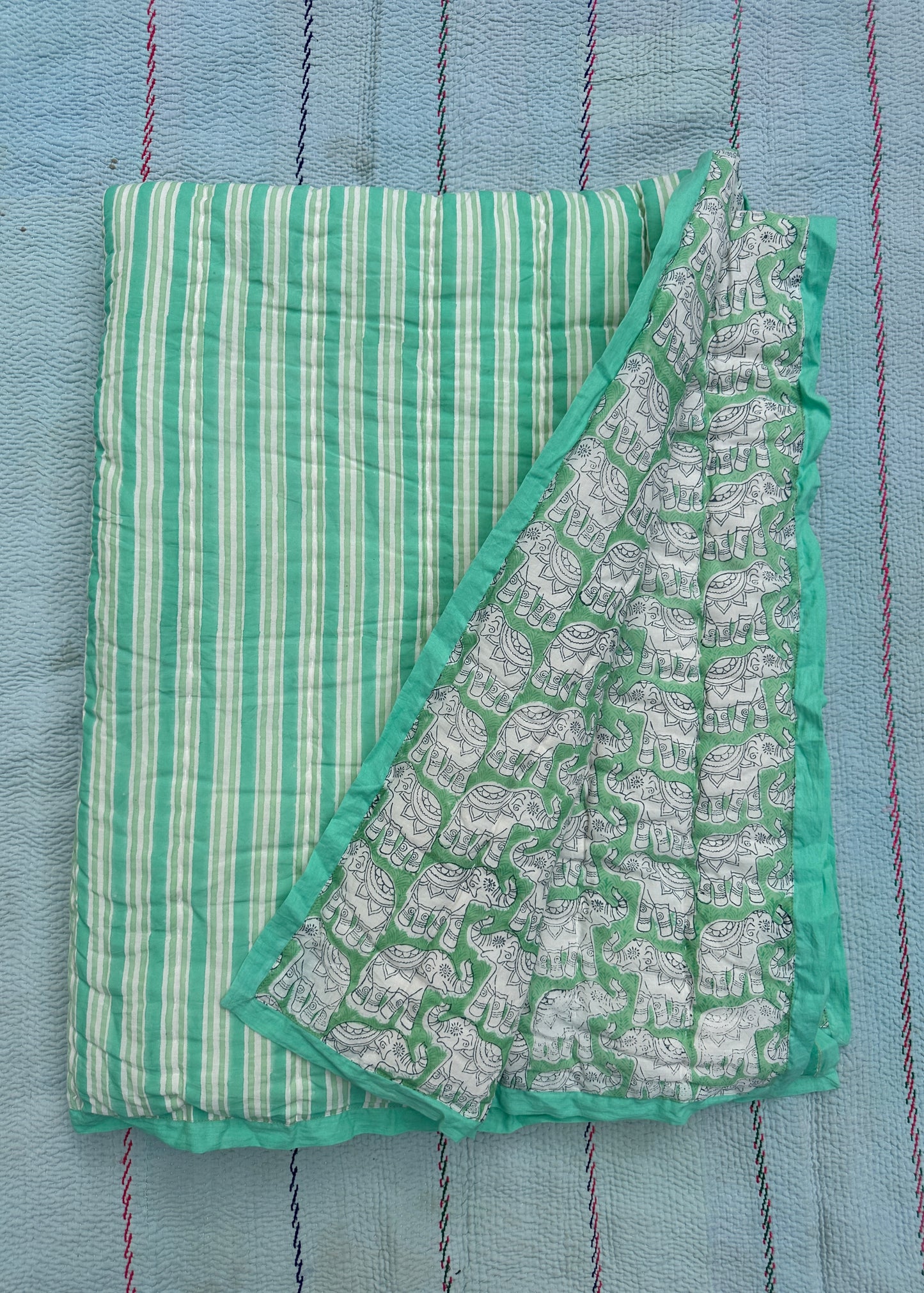 Turquoise Elephant Cot / Single Quilt