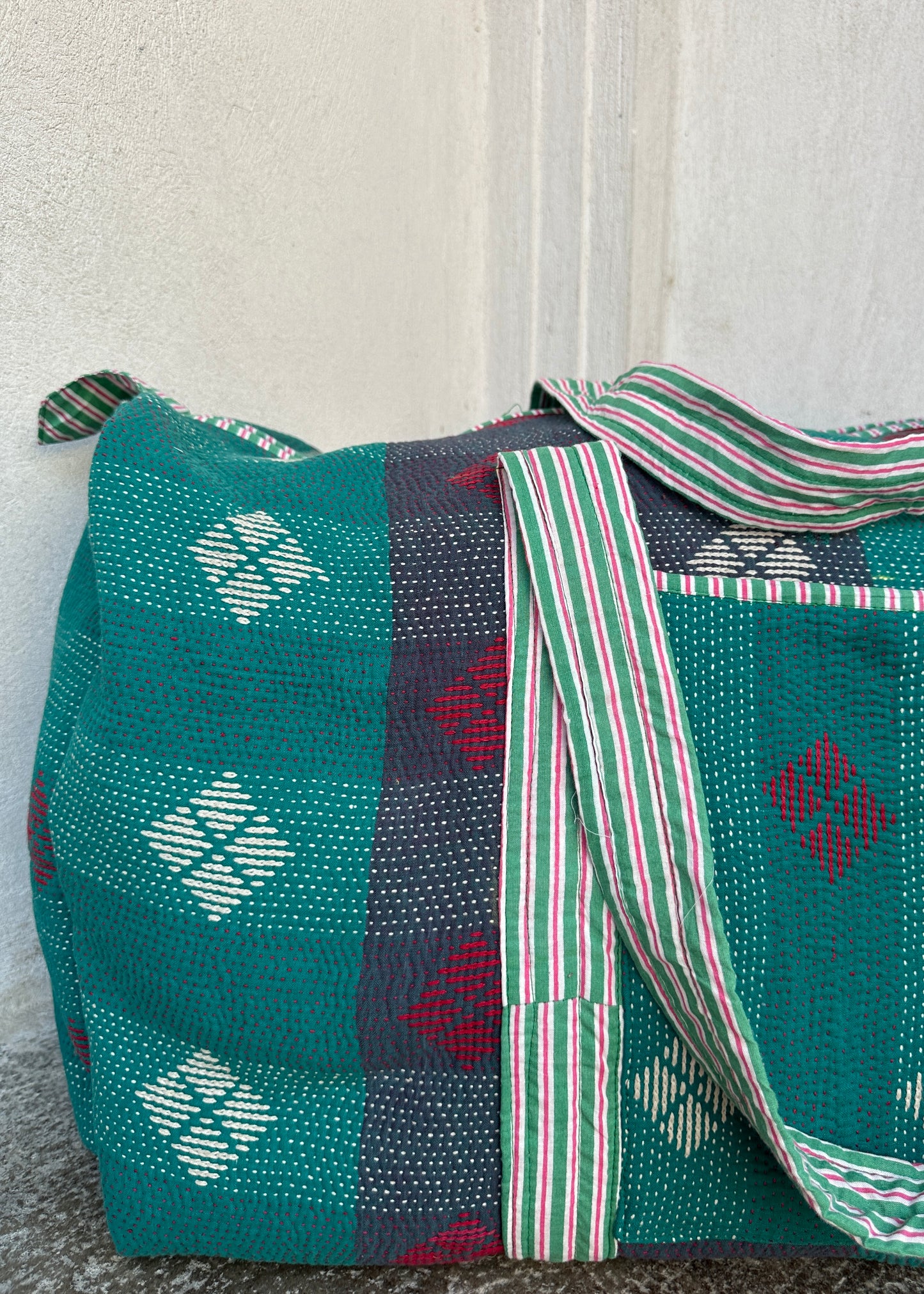 Kantha Weekend Bag (10)