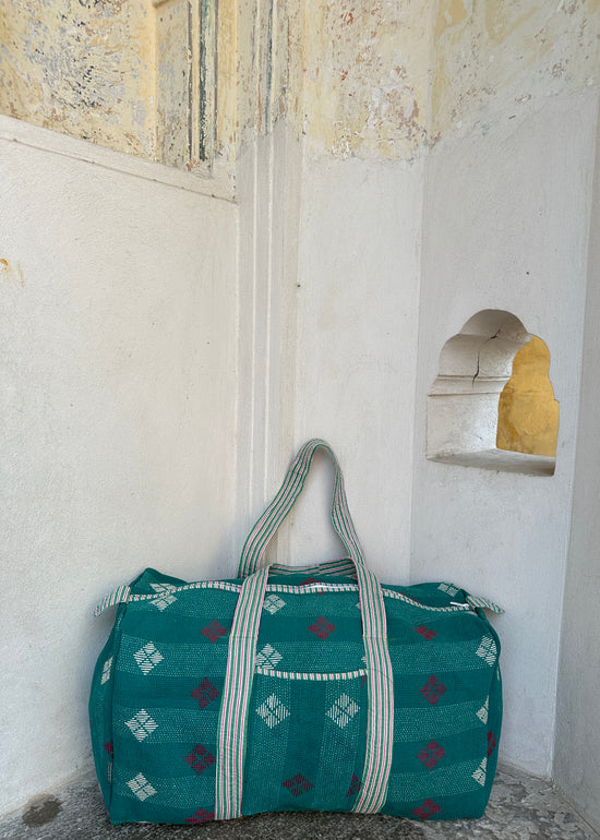 Kantha Weekend Bag (11)