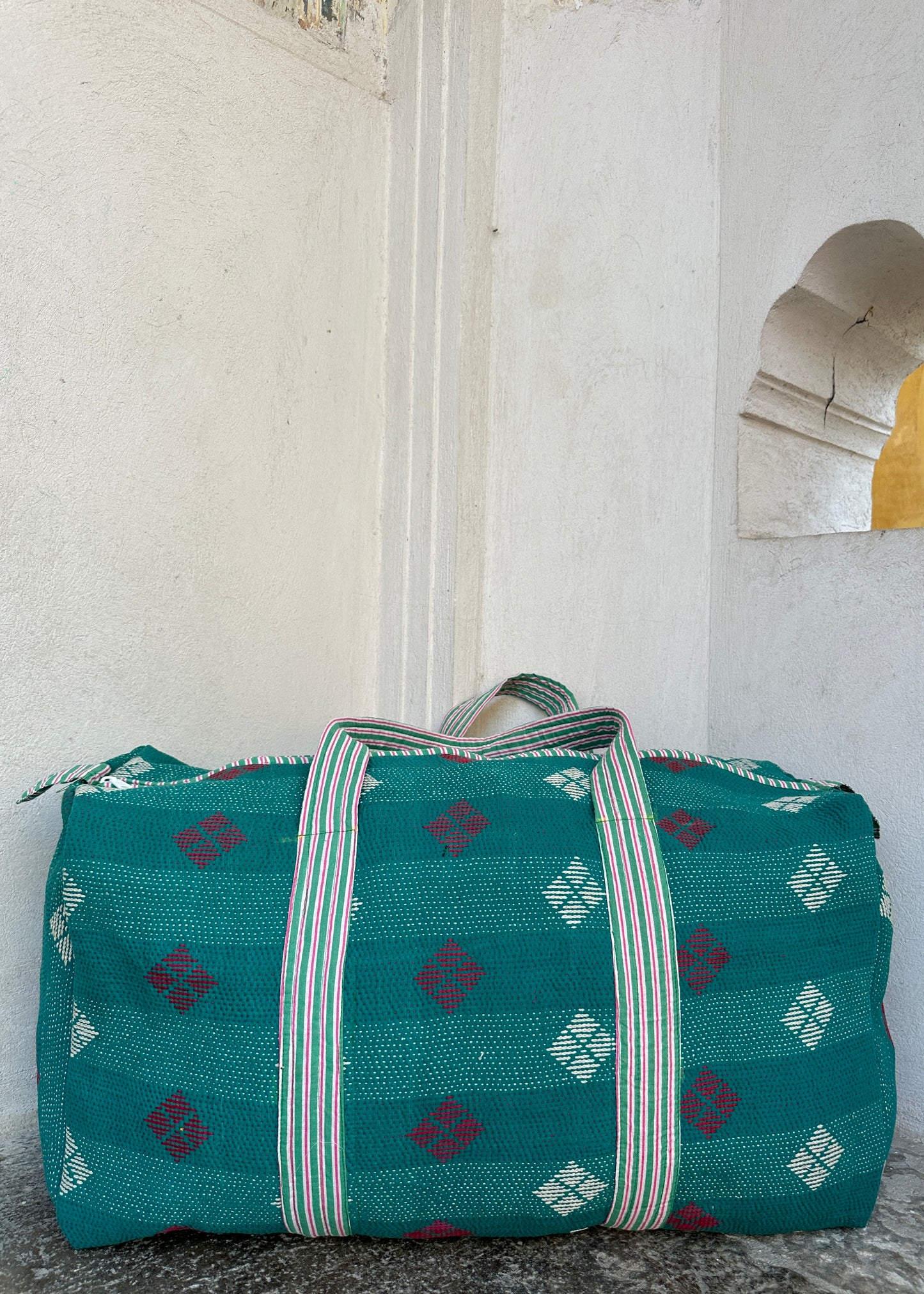 Kantha Weekend Bag (11)