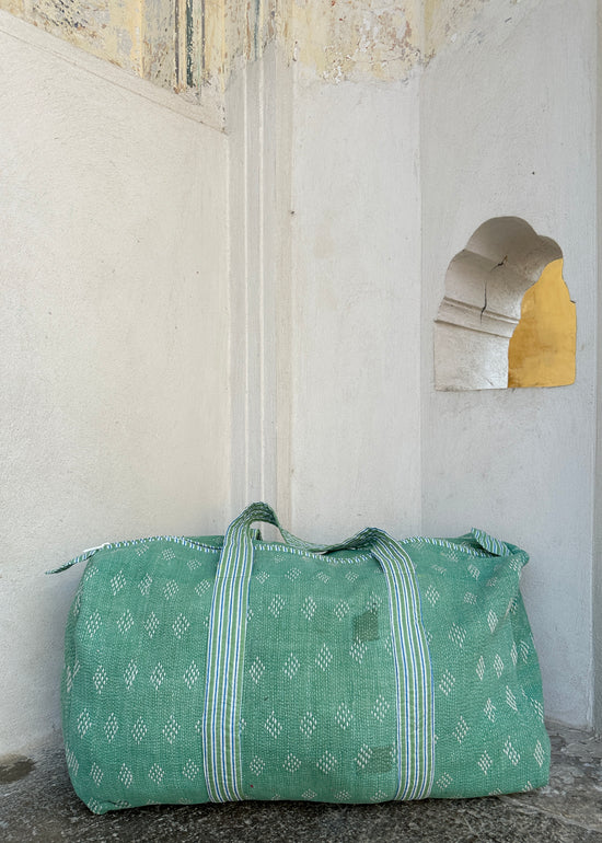 Kantha Weekend Bag (13)